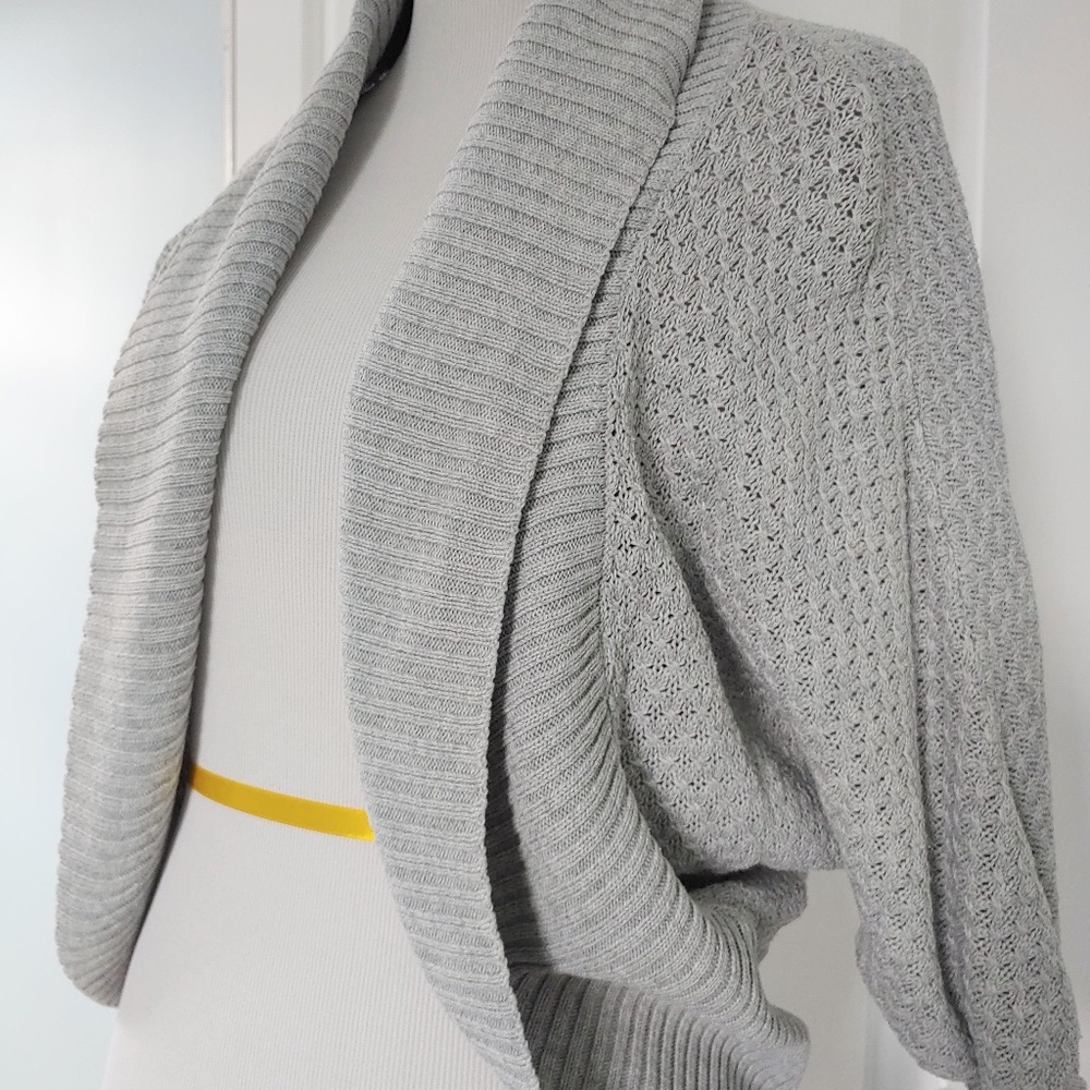 Sweater - Picture 2 of 4